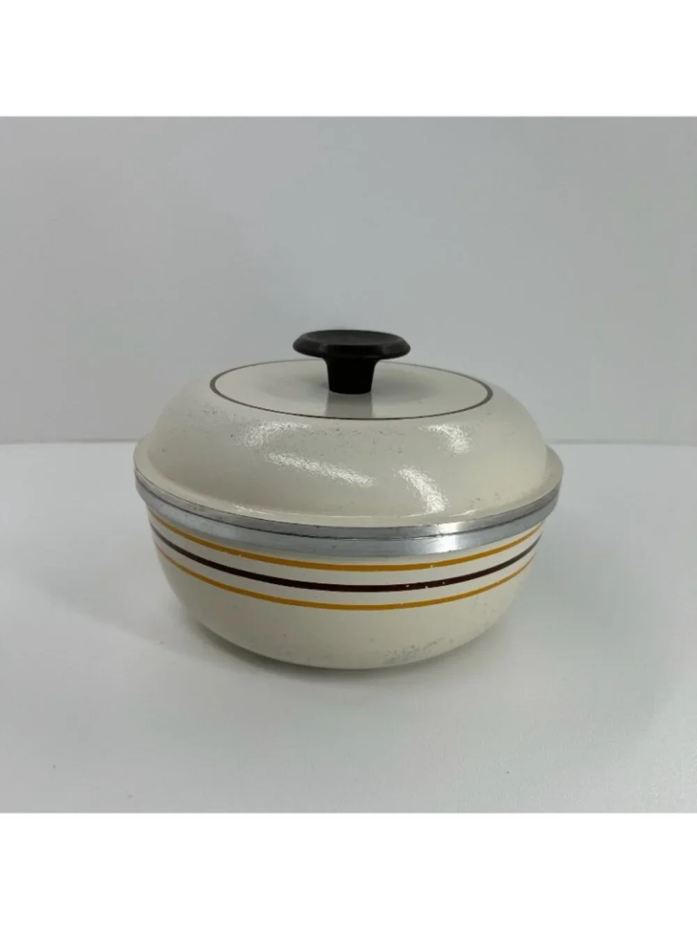 Vintage Regal Ware Cast Aluminum 8